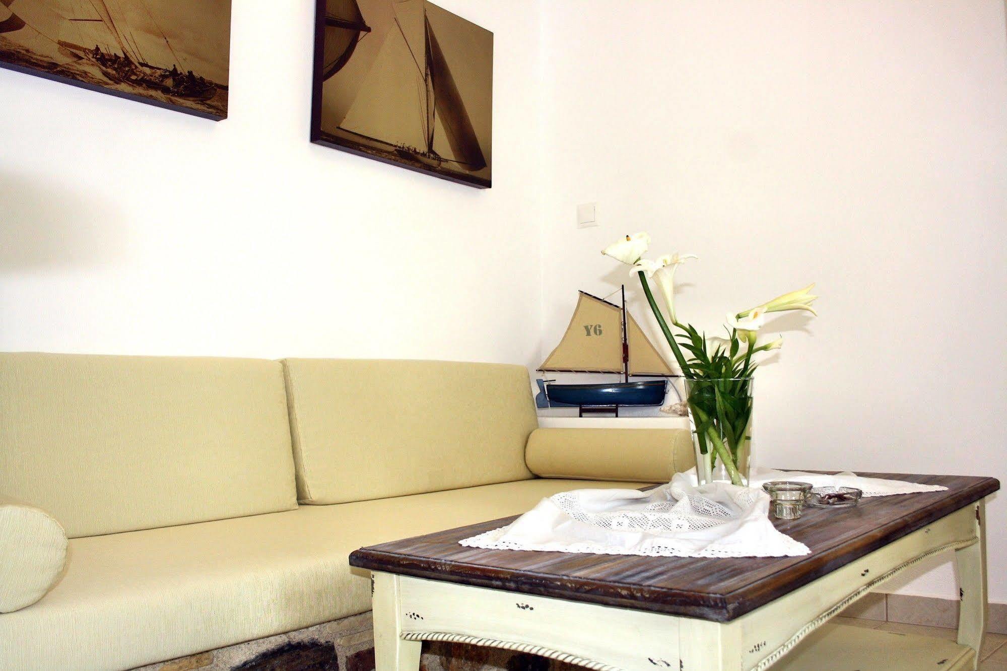 Mariakis Luxury Studios Astypálaia Buitenkant foto